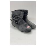 $20 size 2 kid girl winter boots
