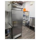 Single Door Upright Freezer