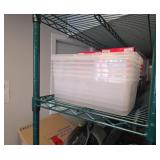 Plastic Containers With One Lid
