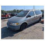 2003 TOYOTA SIENNA