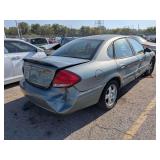2005 FORD TAURUS