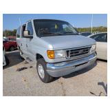 2006 FORD E-350