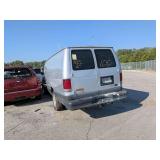 2012 FORD E-350