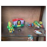 Tin litho Wind-Up toys: Marx Corkie Corn, Foreign dog house bank, J Chein #79 rabbit and misc.
