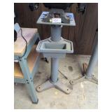 Craftsman 6" Bench grinder with work light and stand