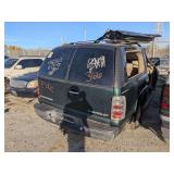 2001 CHEVROLET SUBURBAN