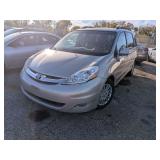 2008 TOYOTA SIENNA