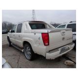 2002 CADILLAC ESCALADE EXT