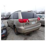 2006 TOYOTA SIENNA