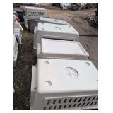 Six Large Kennels