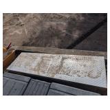 1 plastict truck tool box