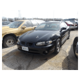 2002 PONTIAC GRAND PRIX