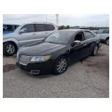 2011 LINCOLN MKZ