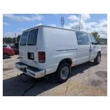 2011 FORD E-350