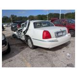 2004 LINCOLN TOWN CAR