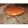 SMALL ROUND OAK COFFEE TABLE