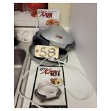 GT XPRESS 101 OMELETTE/SANDWICH MAKER