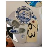 DELFT AS-IS ASHTRAY, HOLLAND SHOES MINI SIZE