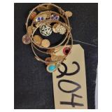 SET GOLDTONE CHARM BANGLES