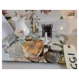 DRESSER TRAY MISC ITEMS