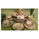 VINTAGE HANDPAINTED ROOSTER PLACE SETTING "AS IS"
