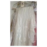RUFFEL BED SKIRT