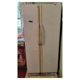 GE REFRIGERATOR