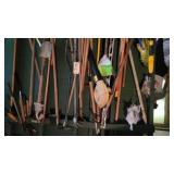 ASSORTMENT OF YARD TOOLS