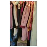 VINTAGE LADIES WEAR (VARIOUS SIZES), SHOE HOLDER