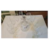 VINTGE HANDCUT CRYSTAL DECANTER W FACETED STOPPER