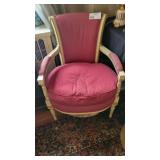 ACCENT ARMCHAIR