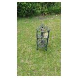 VINTAGE IRON 3 TIER STAND