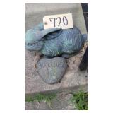 RABBIT YARD FIGURINE, "WELCOME" HEART