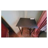 SMALL WOODEN VINTAGE TABLE