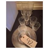 9 JUICE/TEA GLASSES, 4 DESSERT PLATES