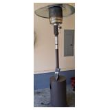 OUTDOOR PATIO HEATER W COVER