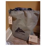 AIR MATTRESS & PUMP OZARK TRAIL
