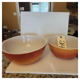 4QT PYREX MIXING BOWL & 2QT MIXING BOWL