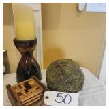 CANDLEHOLDER W HANDMADE WOODEN COASTERS
