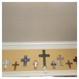 9 DECORATIVE CERAMIC CROSSES