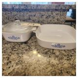 2 CORNINGWARE DISHES 1 1/2 QT W LID & 1 OTHER