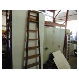 Wooden 8