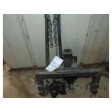 Trailer Hitch w/Equalizers