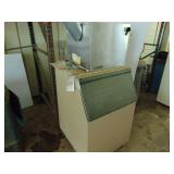 Manitowoc Ice Maker