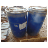 2 Plastic Barrell Lids & Rings