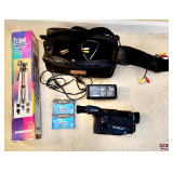 Hitachi VM-E510A Video Camera Recorder with Accessories