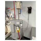 Del-40 Hot Water Heater