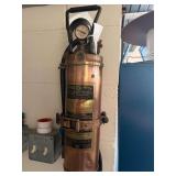 Phister No. 1/2 Copper Fire Extinguisher with Wall Mount