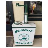Sinclair Dino Motor Oil Hand Crank Pump
