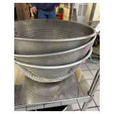 Small Ware Lot: Insert Pans, Collanders, Ladles, Skimmers, Pots **Metro Rack Not Included**